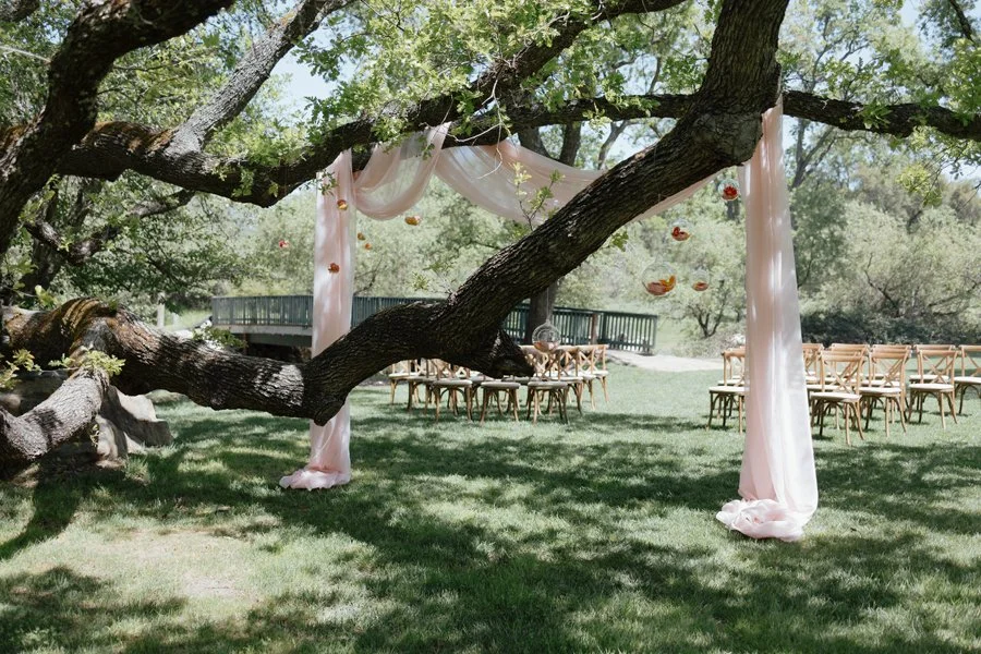 Erika-Elizabeth-Photography-Wild-Lovely-Events-Gold-Hill-Gardens-Sacramento-Weddings-Layout_0004.jpg