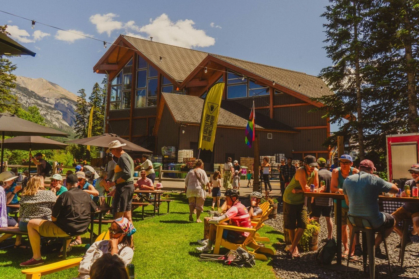 grizzly paw beer garden 2.jpg