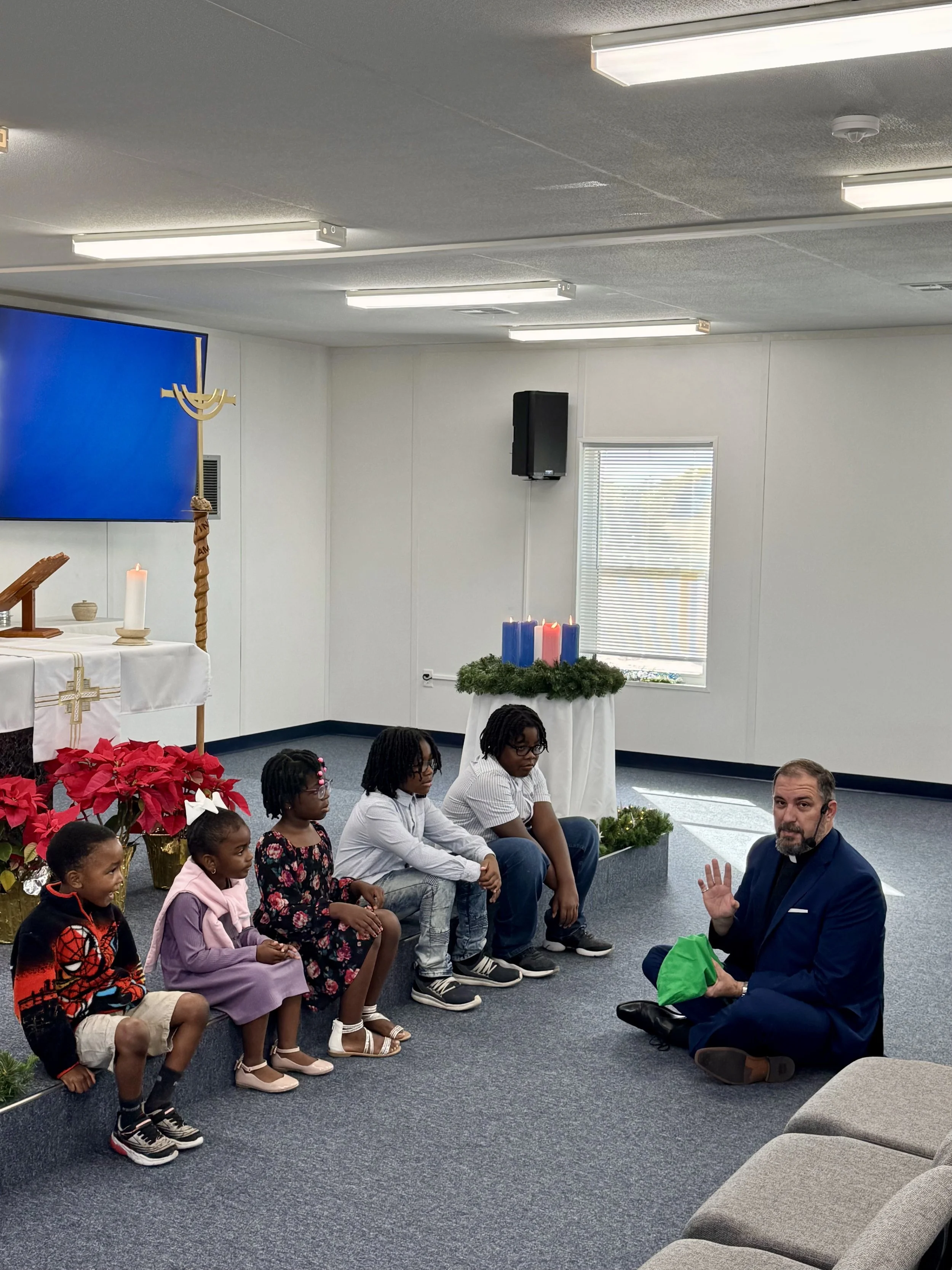 Pastor Jay-first service-IMG_5351.jpg