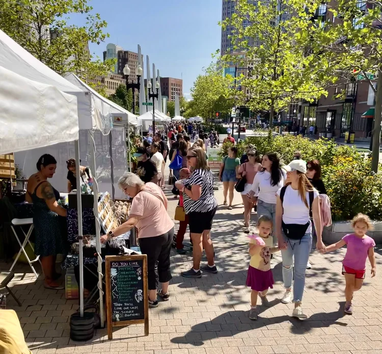 Rose Kennedy Greenway near Faneuil Hall Marketplace