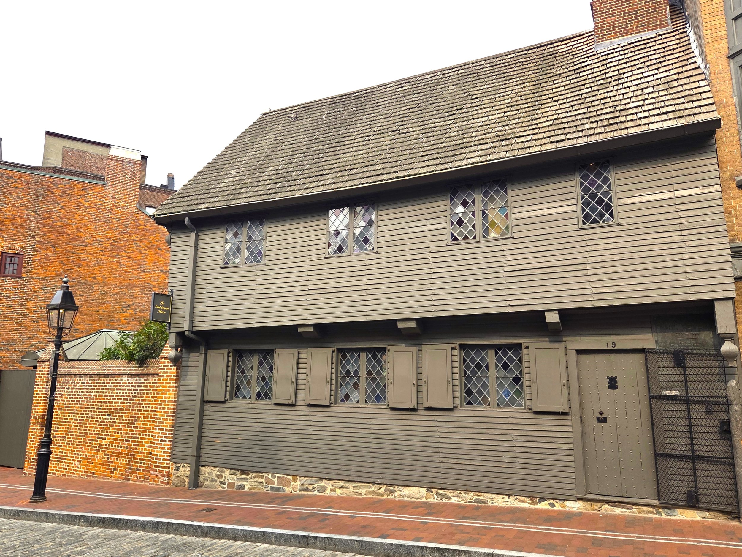 Two-level Paul Revere House from 1680