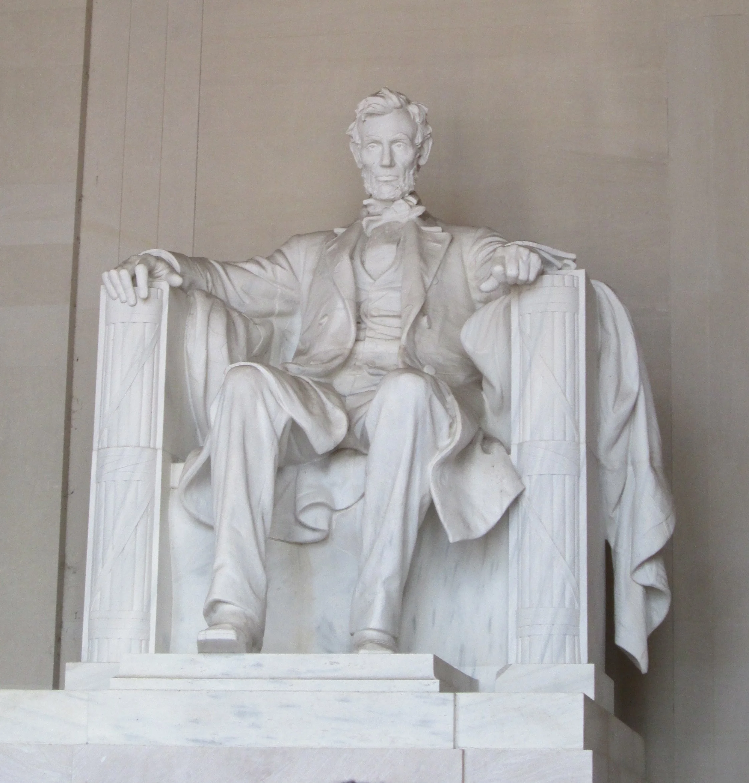 Statue of Abraham Lincoln, designed by Daniel Chester French