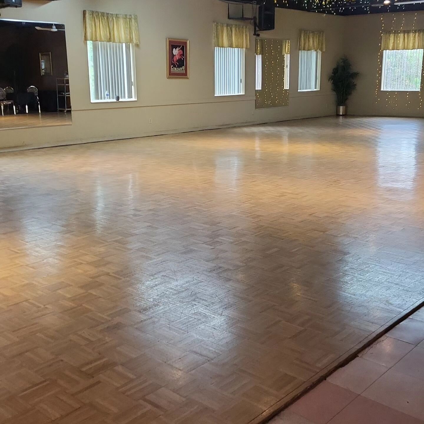IF THIS DANCE FLOOR COULD TALK.... it would be saying &quot;come dance on me&quot;

Join myself and Remy for a fabulous cha cha class at 7:15 and dancing until 10pm!