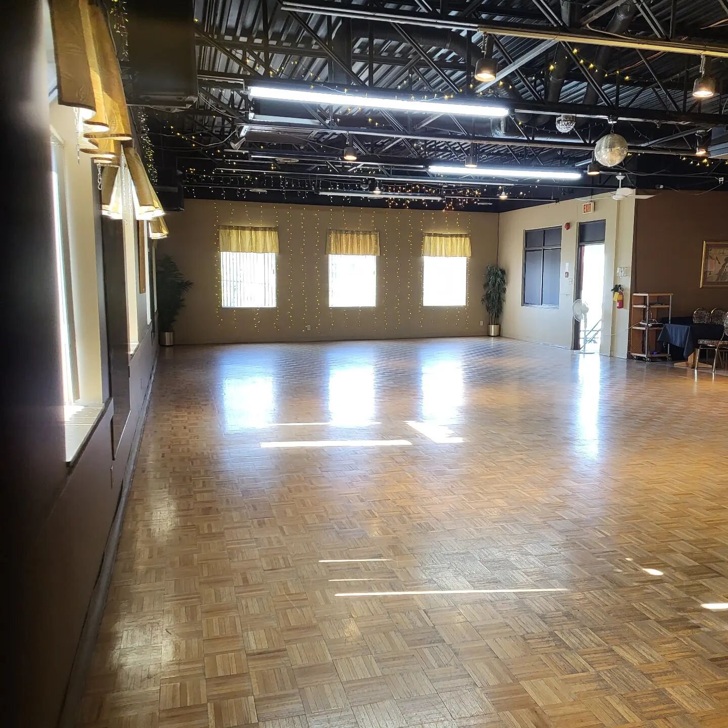 Windows open, doors open, fans on, and it's super nice and cool in the studio! Hope to see you on the dance floor tonight.  Sing lesson at 6:30pm and social dancing from 7:15-9:15pm. $15/person,  water and hugs included!