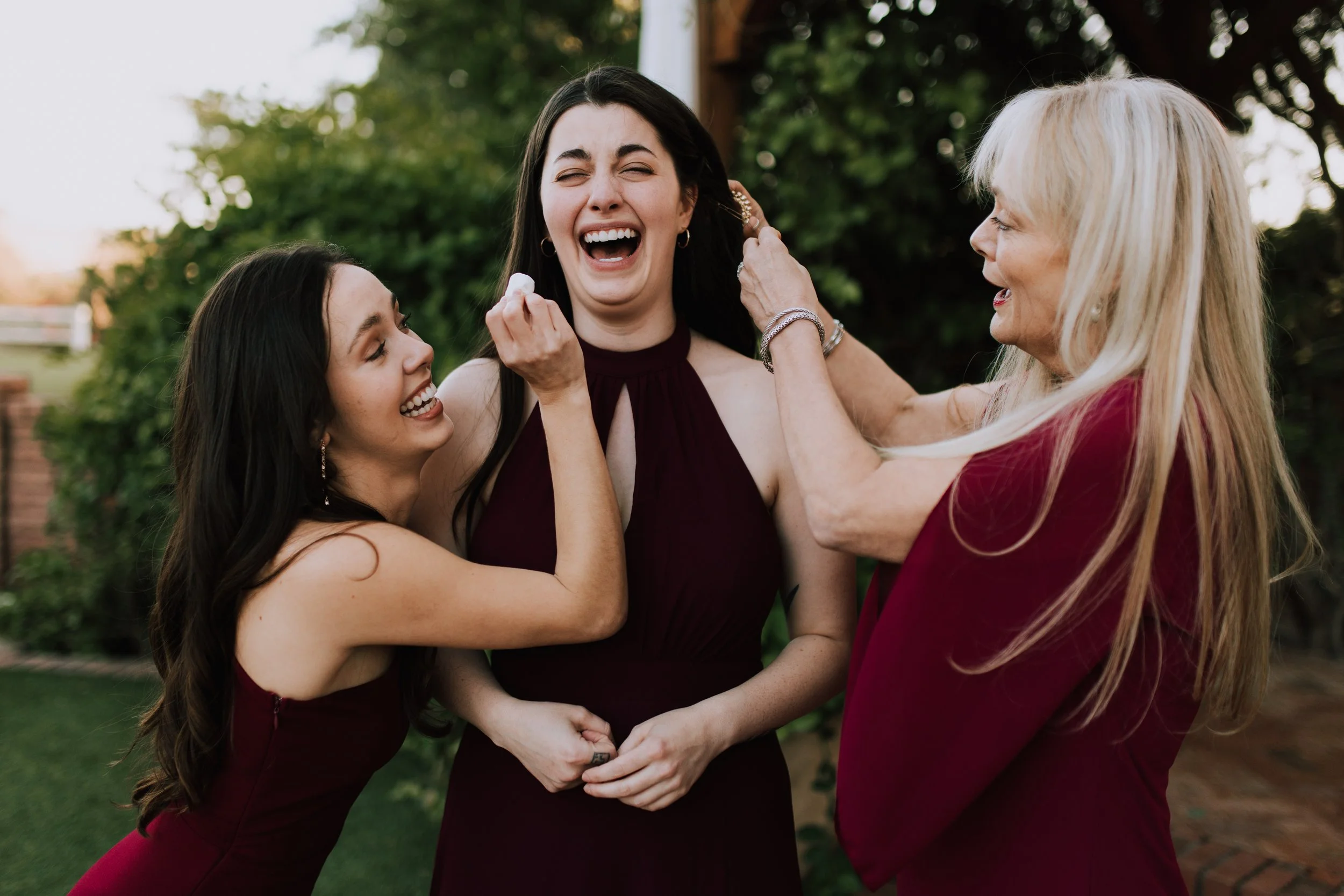 Schnepf Farms Farm House Wedding. Candid laughing. Canon R5. Phoenix Arizona