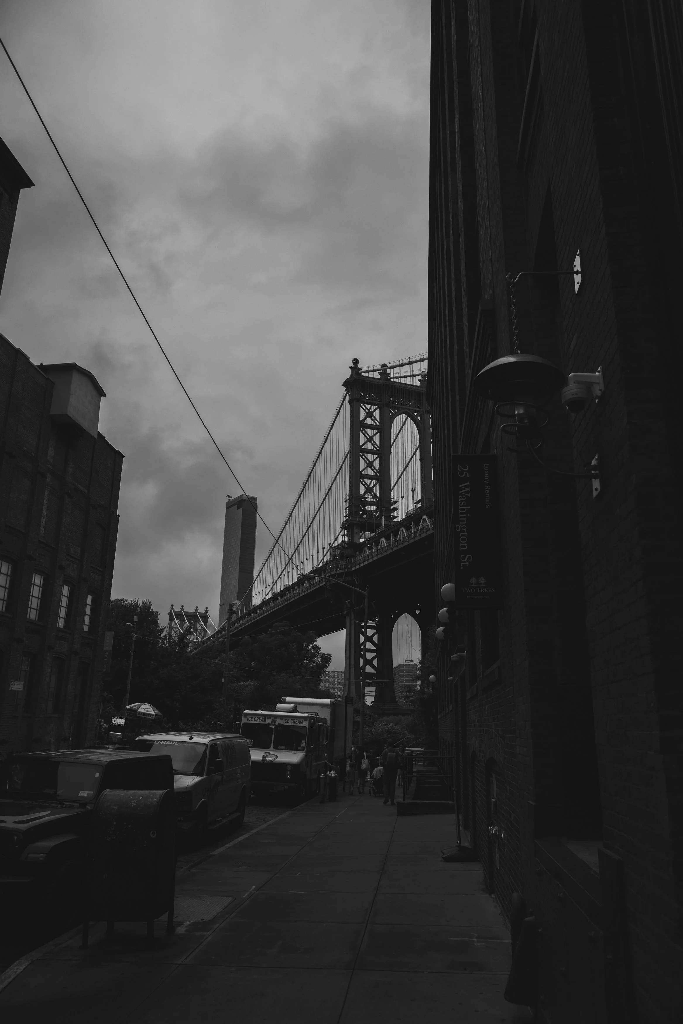 Brooklyn Bridge NYC Street photo canon R5