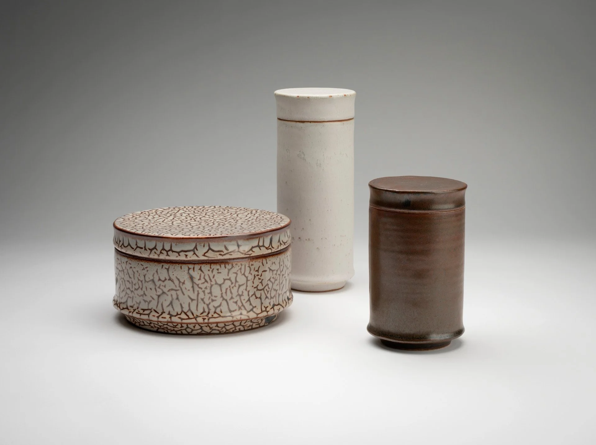 Holly Phillipson, Die Kanister, 2023, Michael Haines Photography