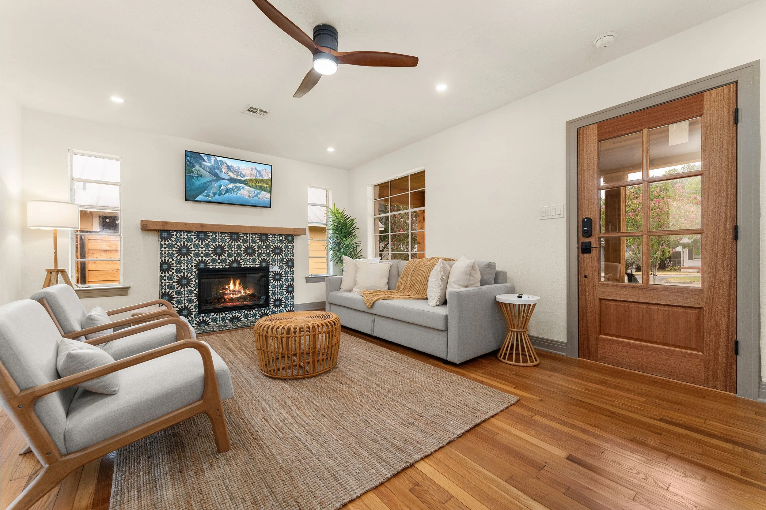 San Antonio House Rental Living Room Entry
