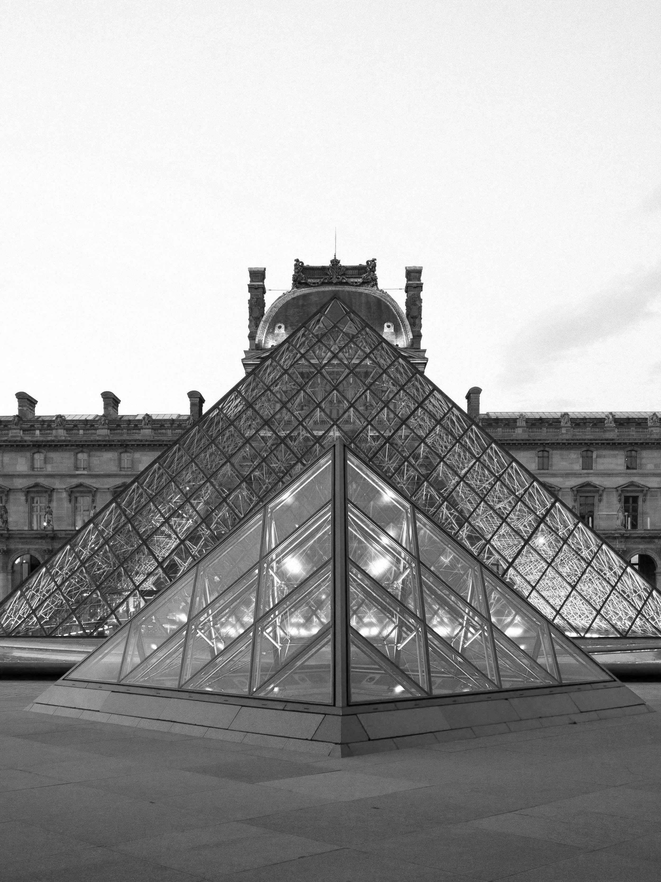 Oxia Palus to exhibit at the Carrousel du Louvre
