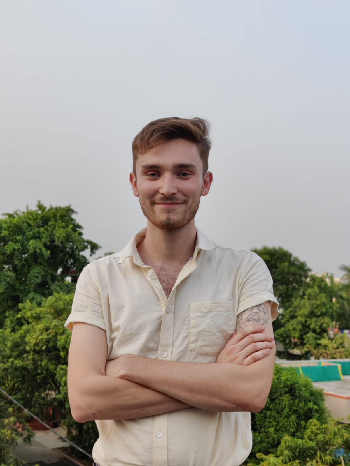 Tom headshot (1).JPG