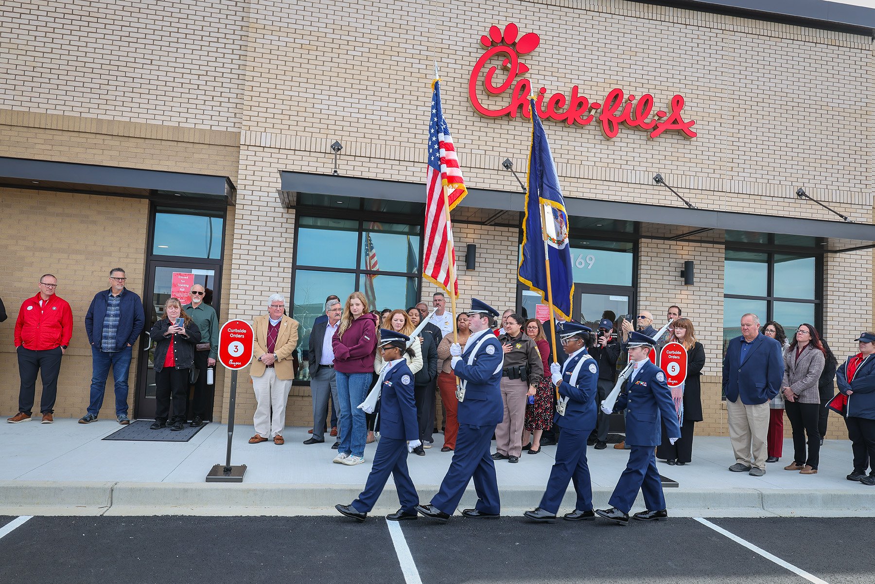 CFA Ribbon Cutting 0318 8Z5A8389.jpg