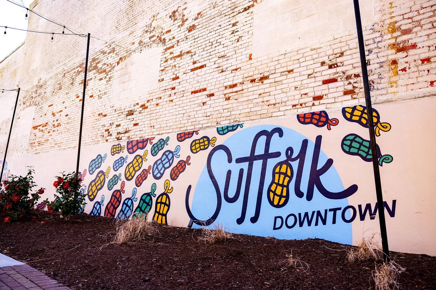 Suffok courthouse mural.jpg