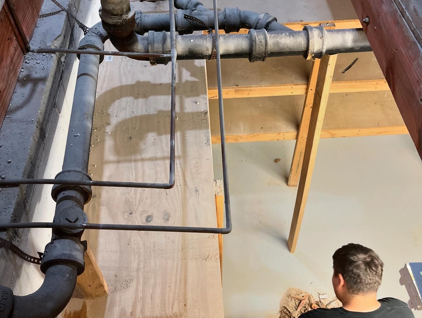 We gutted this one, had to replace the joists. It was fun and always surprising to see the final pic. #bathroomdesign