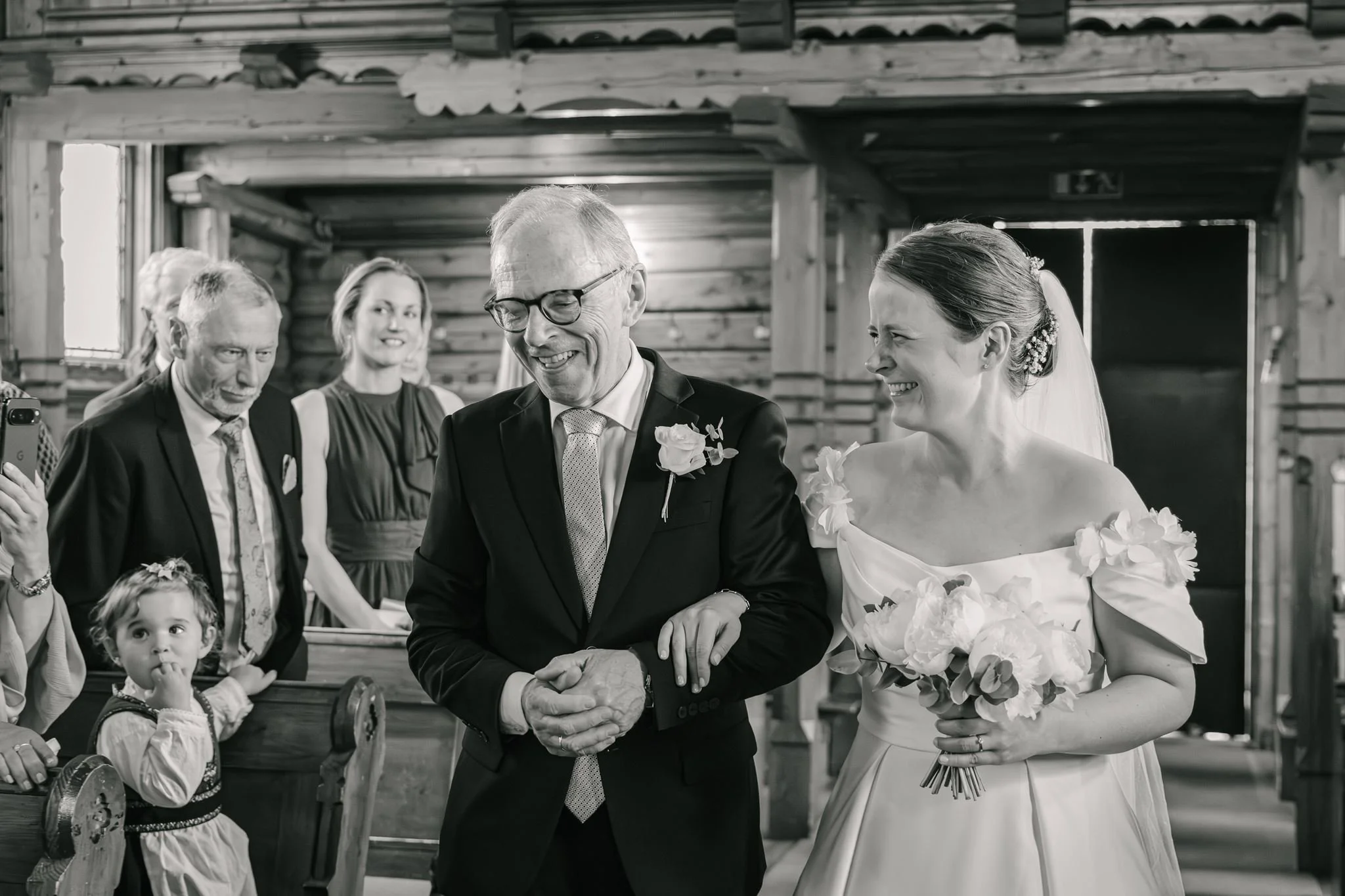 Hedda + Lisebeth _ Bryllupsfotografering - 81.jpg