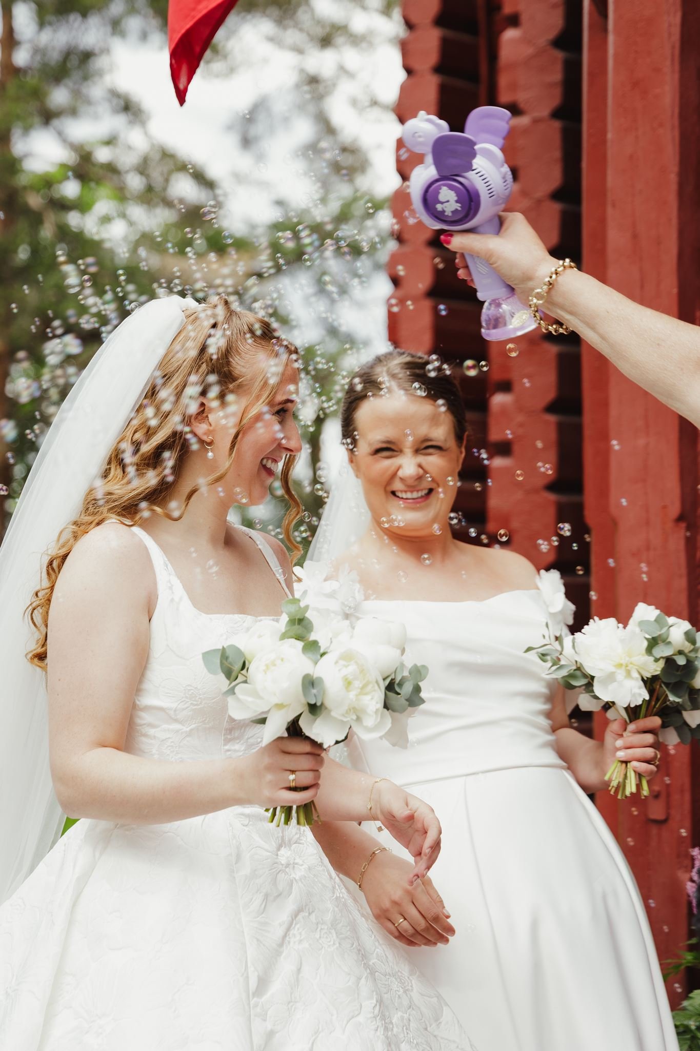 Hedda + Lisebeth _ Bryllupsfotografering - 30.jpg