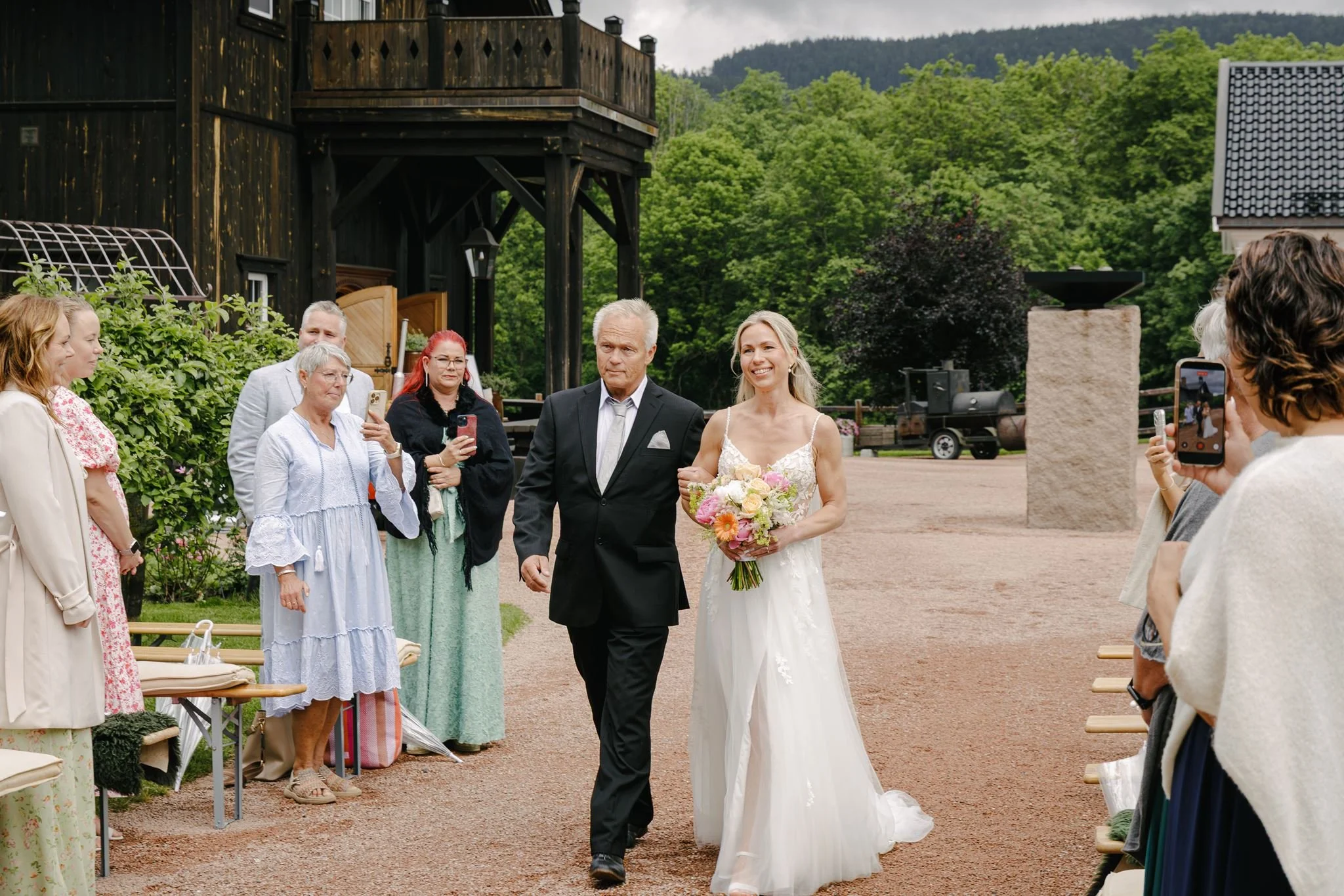 Espen + Hanne _ Bryllupsfotografering - 07.jpg