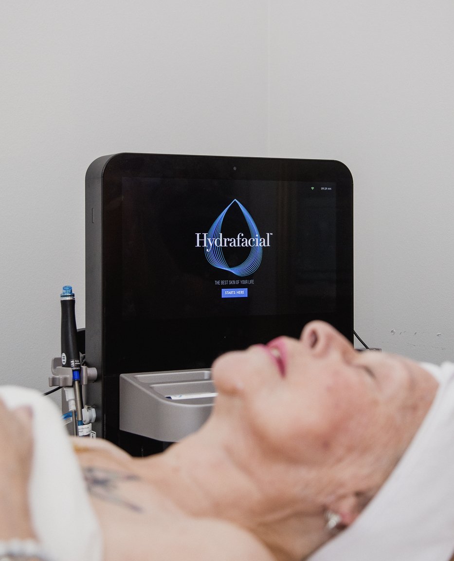 HydraFacial is one of those treatments that works beautifully across so many ages and stages of skin.⁠
⁠
Whether you are younger and looking to stay consistent with maintenance, preparing your skin for a big event, or noticing the changes that can co