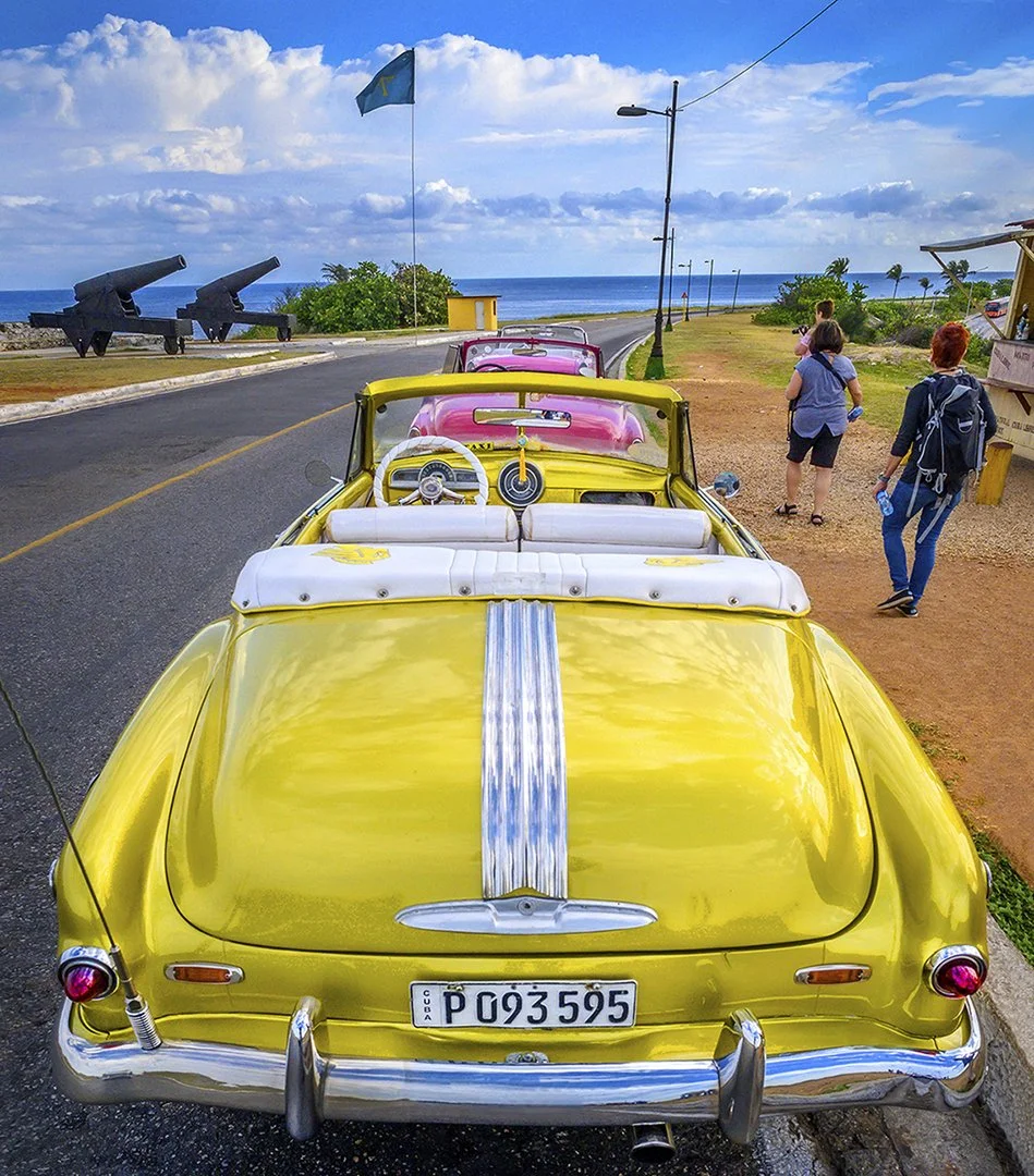 1950 Yellow Pontiac - Habana, Cuba  2019