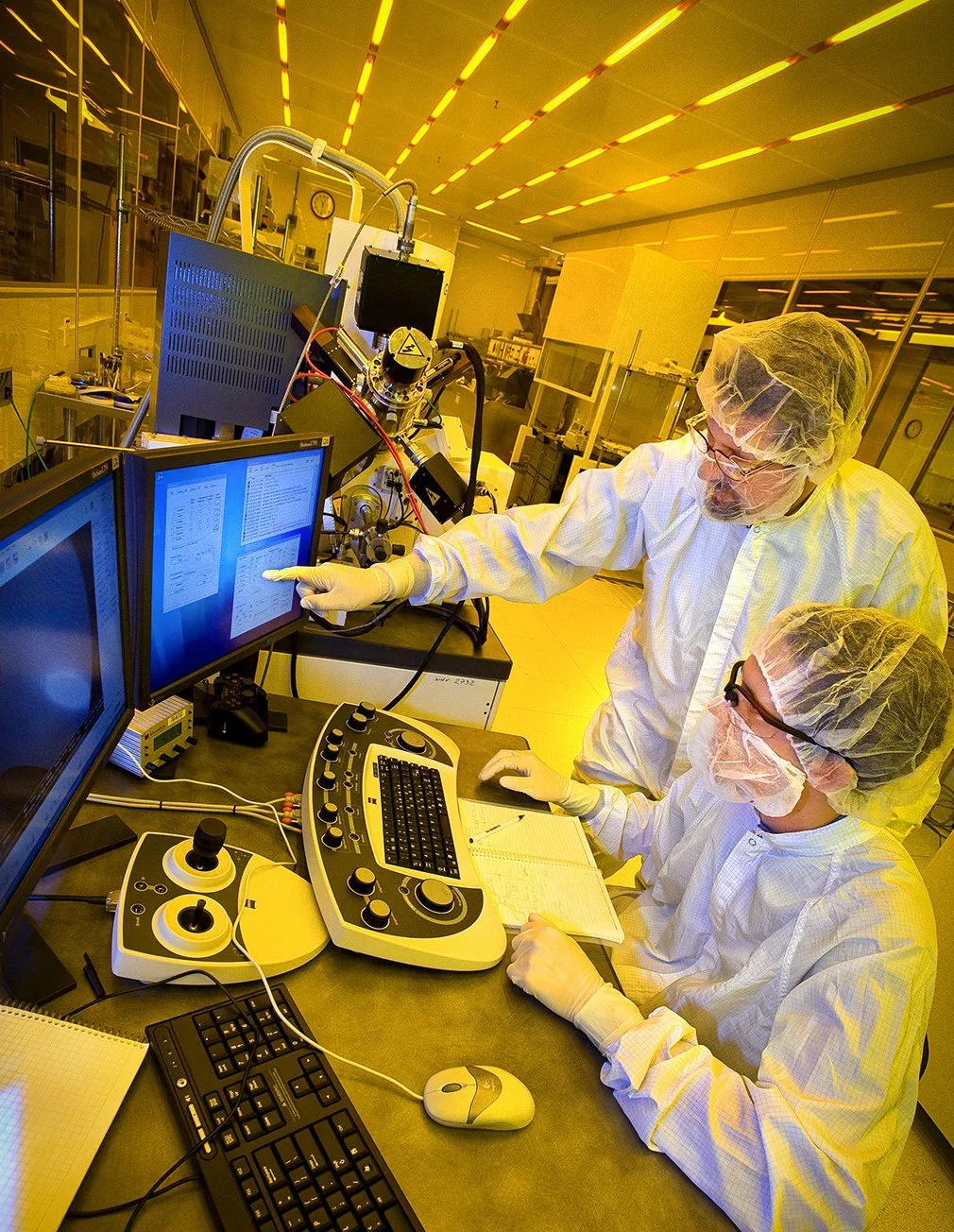 Molecular Foundry Nanofabrication clean room - LBNL Berkeley, California  2008 - client: US Dept. of Energy 