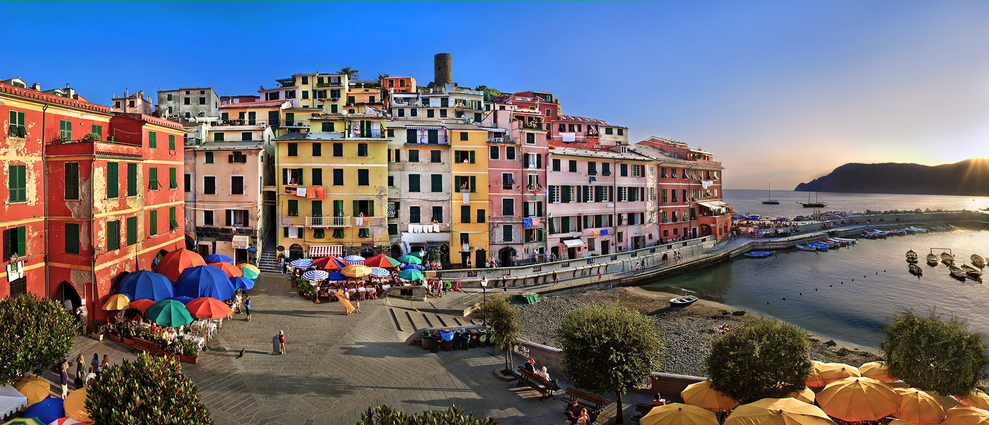 Vernazza at sunset - Cinque Terre, Italy 2008 