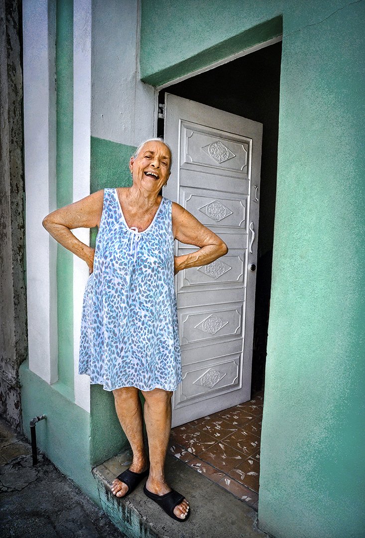 Mango Lady - Cienfuegos, Cuba 2019
