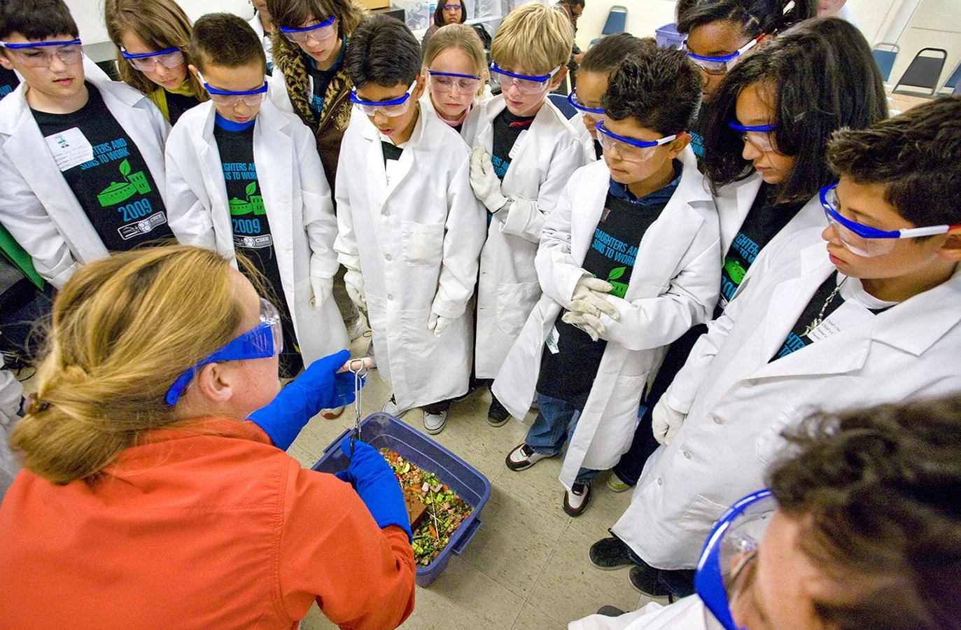 Young Scientists - CSEE on-site youth class on Liquid Nitrogen - LBNL - Berkeley, California 2009 - client: US Dept. of Energy