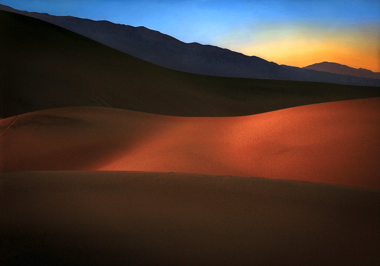 Dunes & mountain ranges at sunset - Stovepipe Wells - Death Valley, California 1993