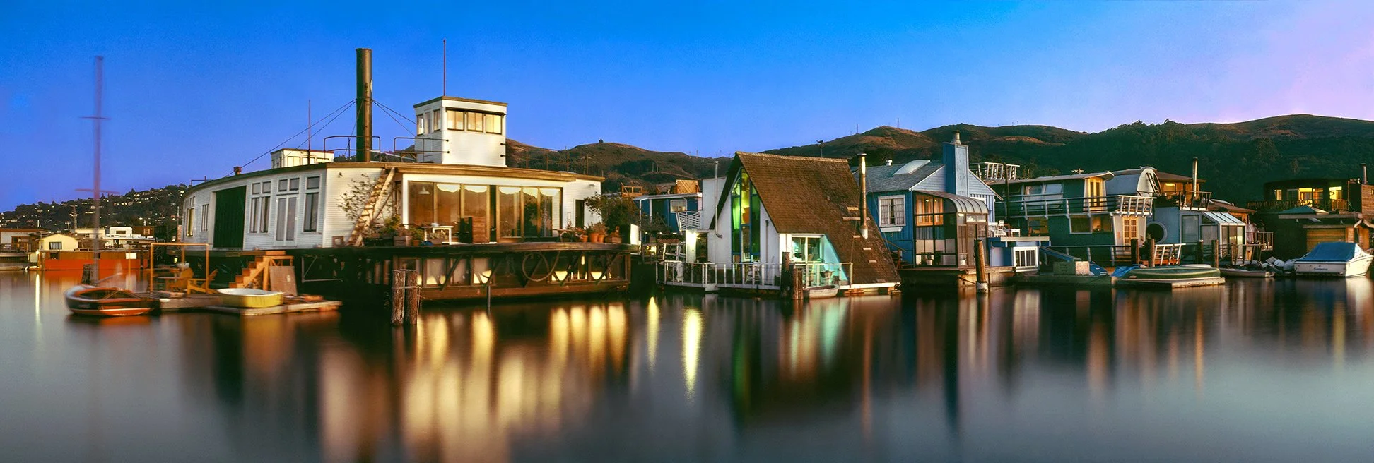 Sausalito Houseboats - Sausalito Marina, California 1993 - Fujifilm GS6x17