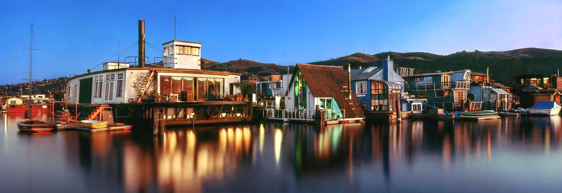 Sausalito Houseboats - Sausalito Marina, California 1993 - Fujifilm GS6x17