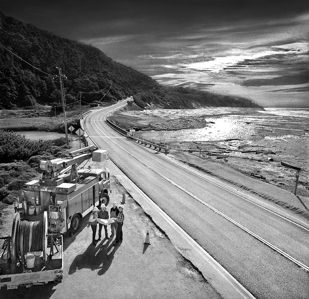 PG&E power line crew - HWY 1 - Pacific coast - Pacifica, California 1993 - client: Pacific Gas & Electric