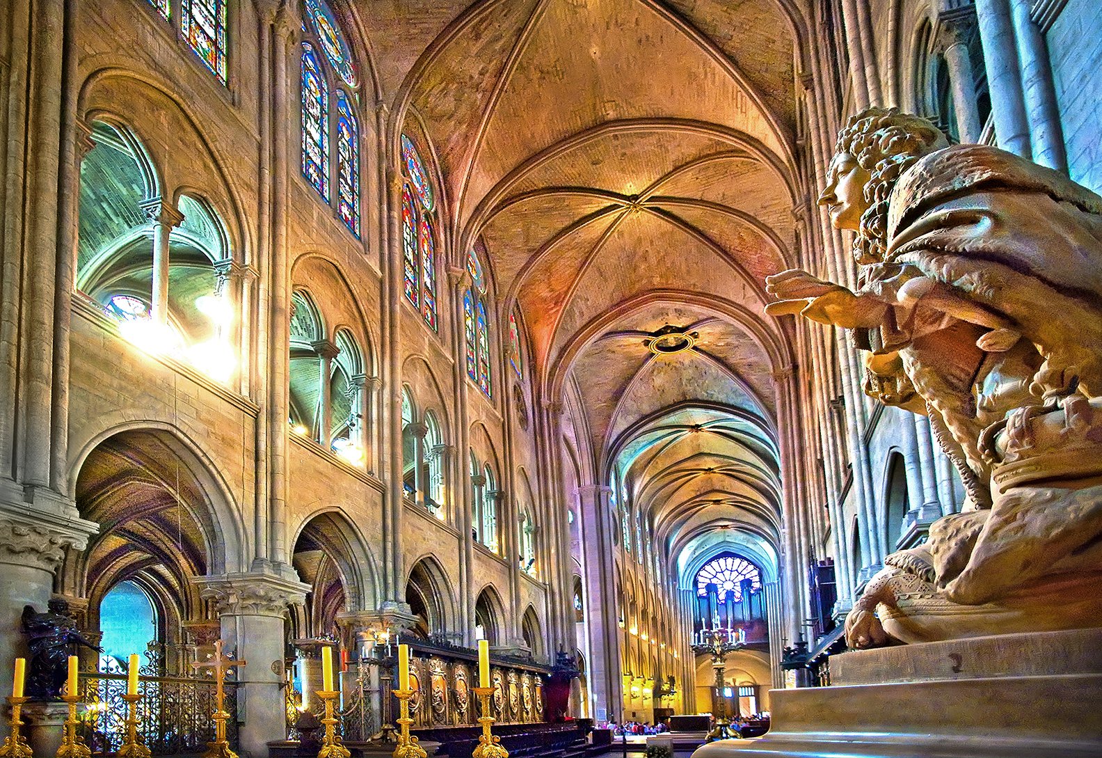 Cathedral de Notre Dame - King Louis XIV - Paris, France 2008