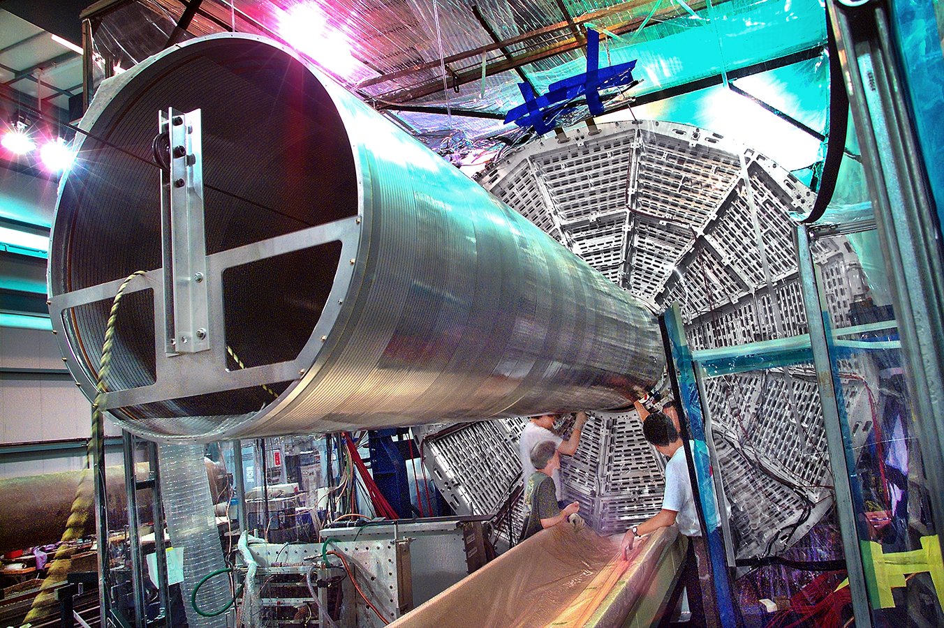 STAR TPC - Time Projection Chamber - installation of inner field cage - LBNL - Berkeley, California 1997 - client: US Dept. of Energy