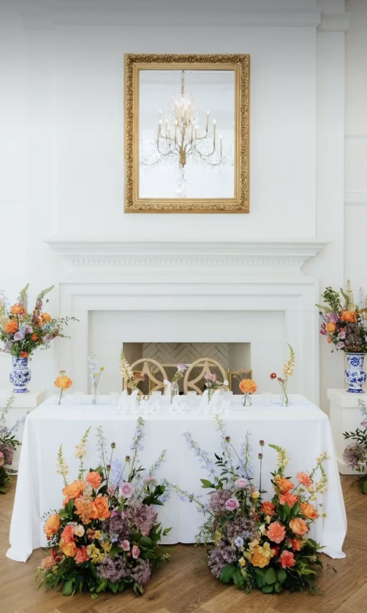 Twenty and Creek Wedding Flowers - Bvilla Photography - Tulipani Floral Studio - Summer Weddings Utah - Sandy Utah Wedding Florist - Ceremony Floral Urns - Ceremony Floral Columns - Sweetheart Table Flowers