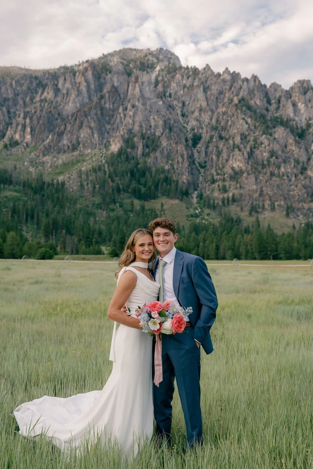 Jackson Hole Wedding Florist - Tetons Wedding Florist - Ashley Teresa Weddings Photography - Tulipani Floral Studio - Tetons Weddings - Utah Summer Weddings