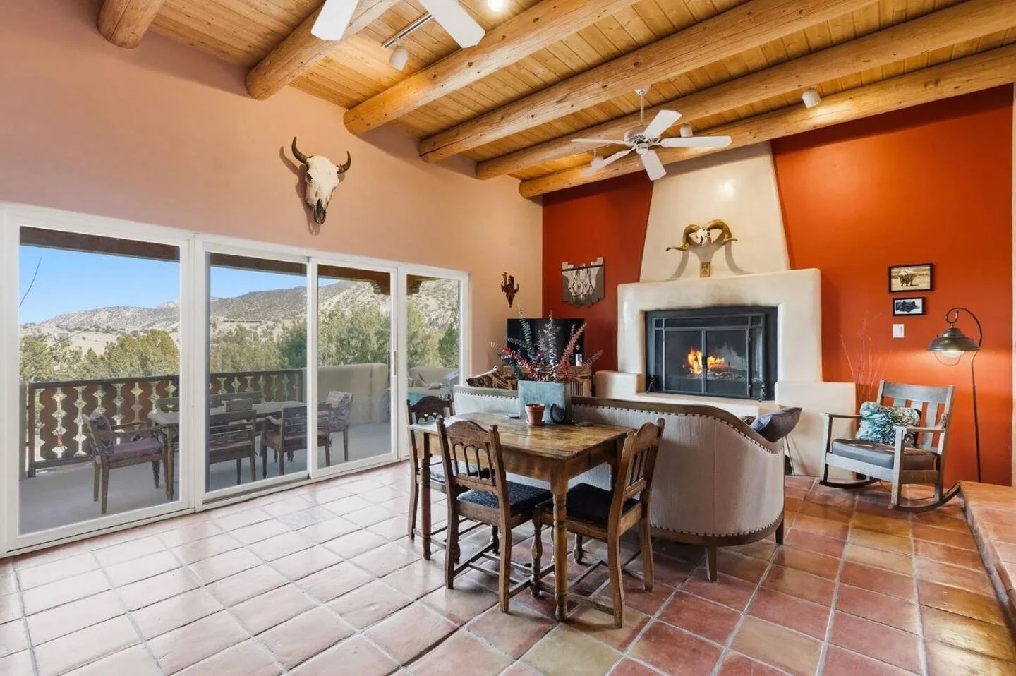 dining area- casita.jpeg