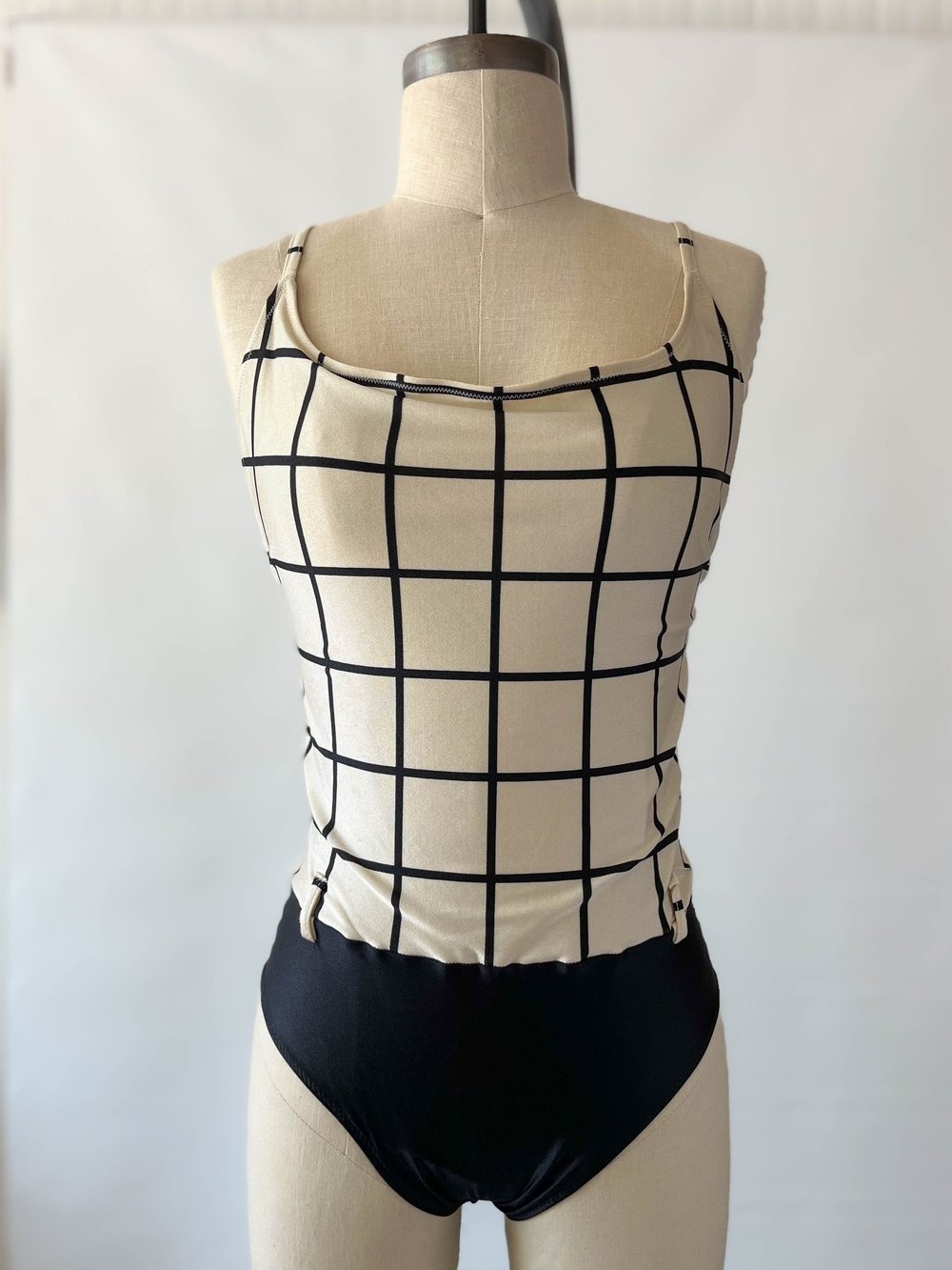 1980s Gottex Black & Cream Swimsuit (Fits M/L)
