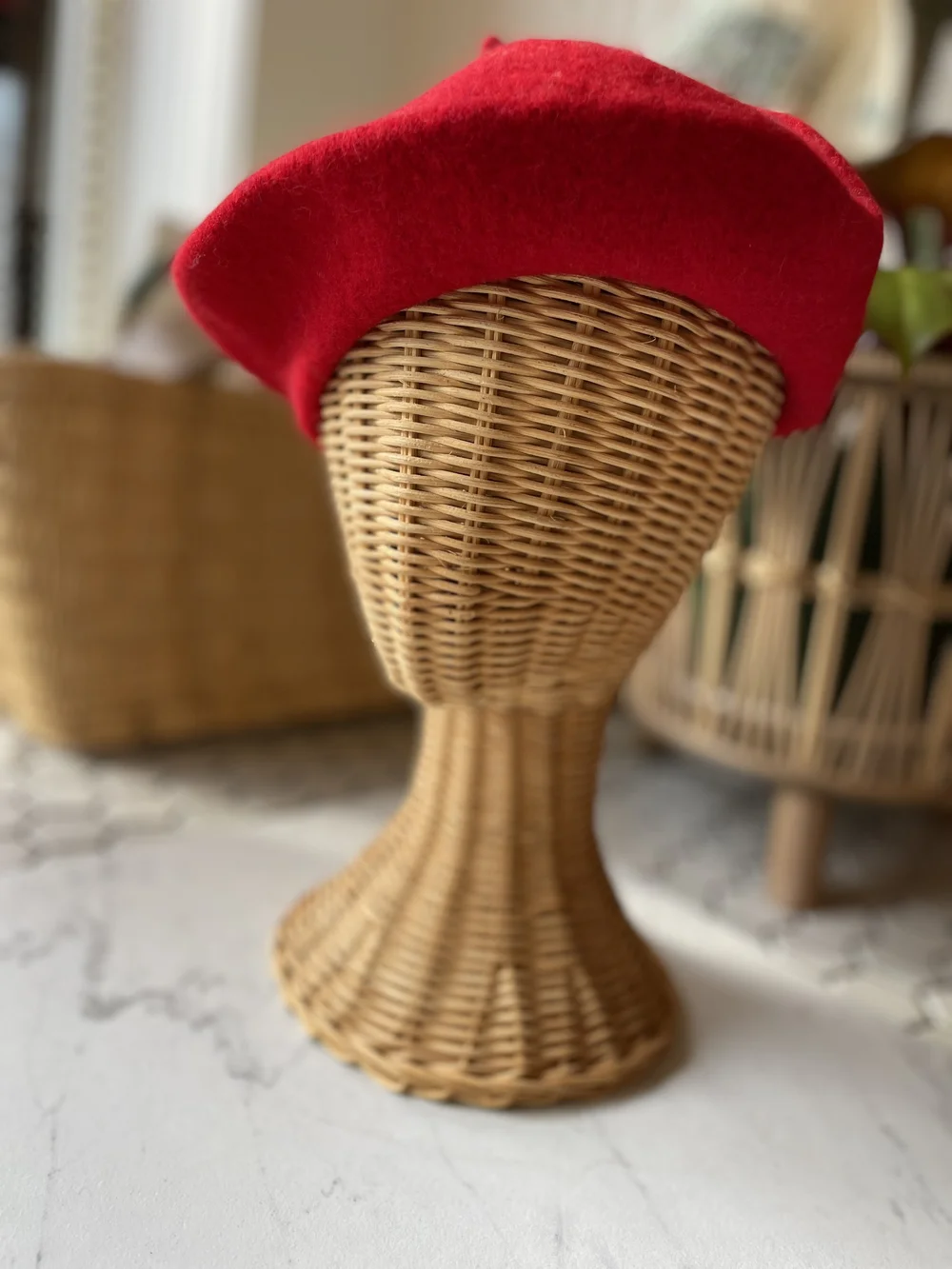 Colorful Berets in Wool Blend Assorted | Vintanthro Modern  display picture 1