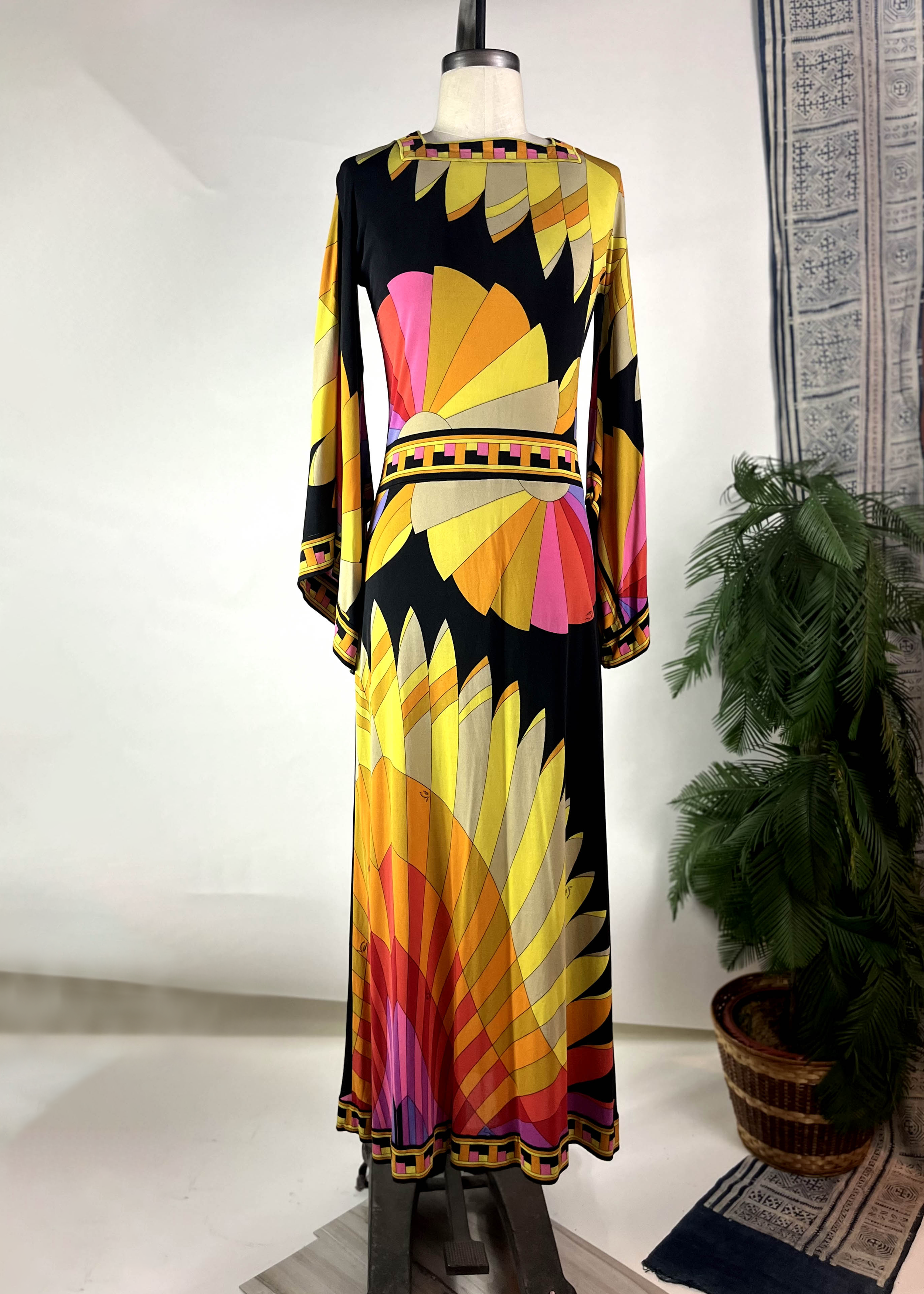 1970s Leonard Fashion Paris Color Burst Maxi Dress (Fits S)
