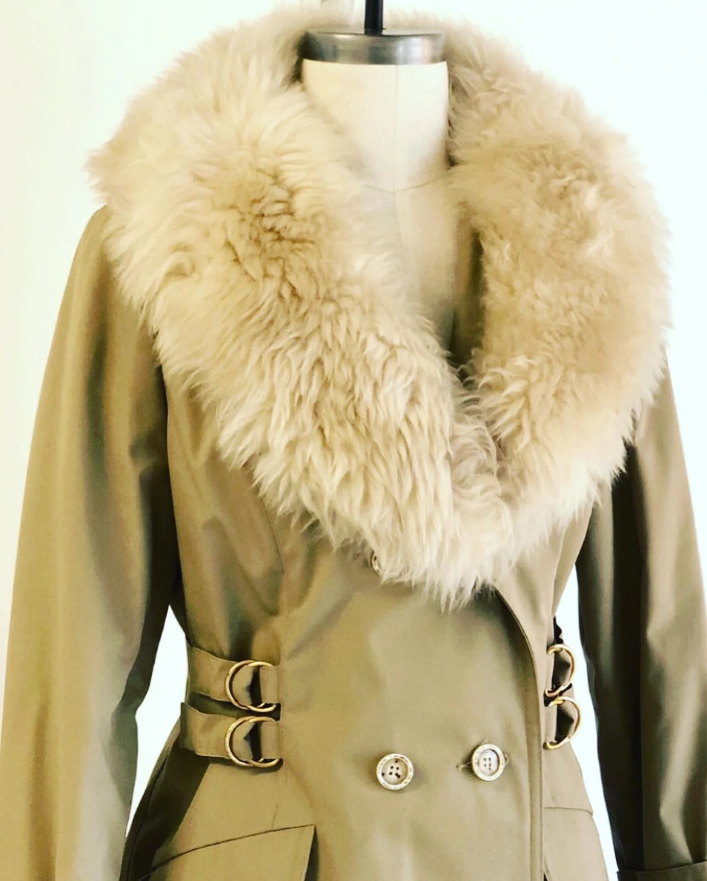 1970s American Bazaar All Season Trench (Fits S)