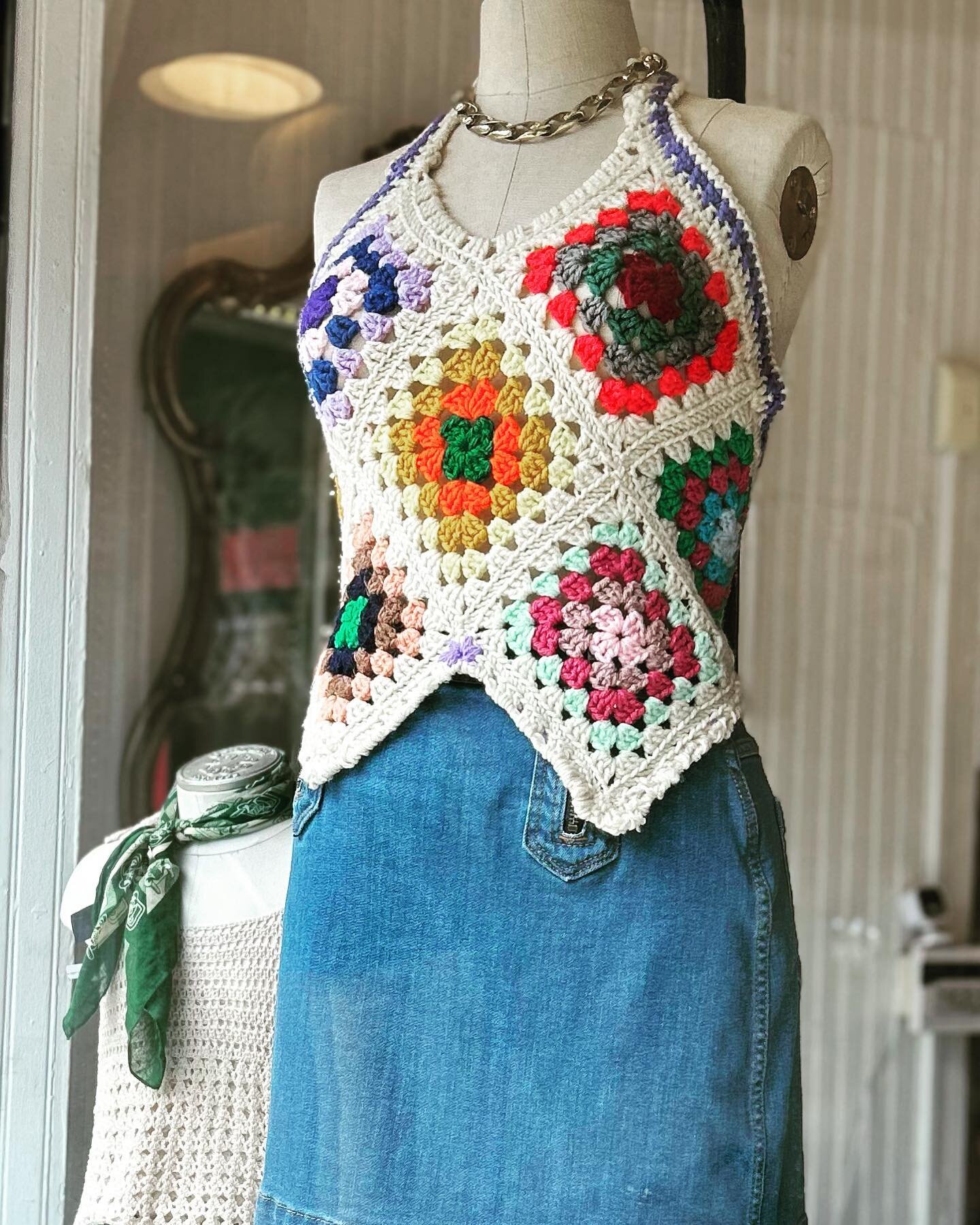 Not 1 but 2 repurposed granny square afghan halter tops! Open size $68 each  #grannysquaretops @vintanthromodern #repurposedclothing #vintagehaltertop