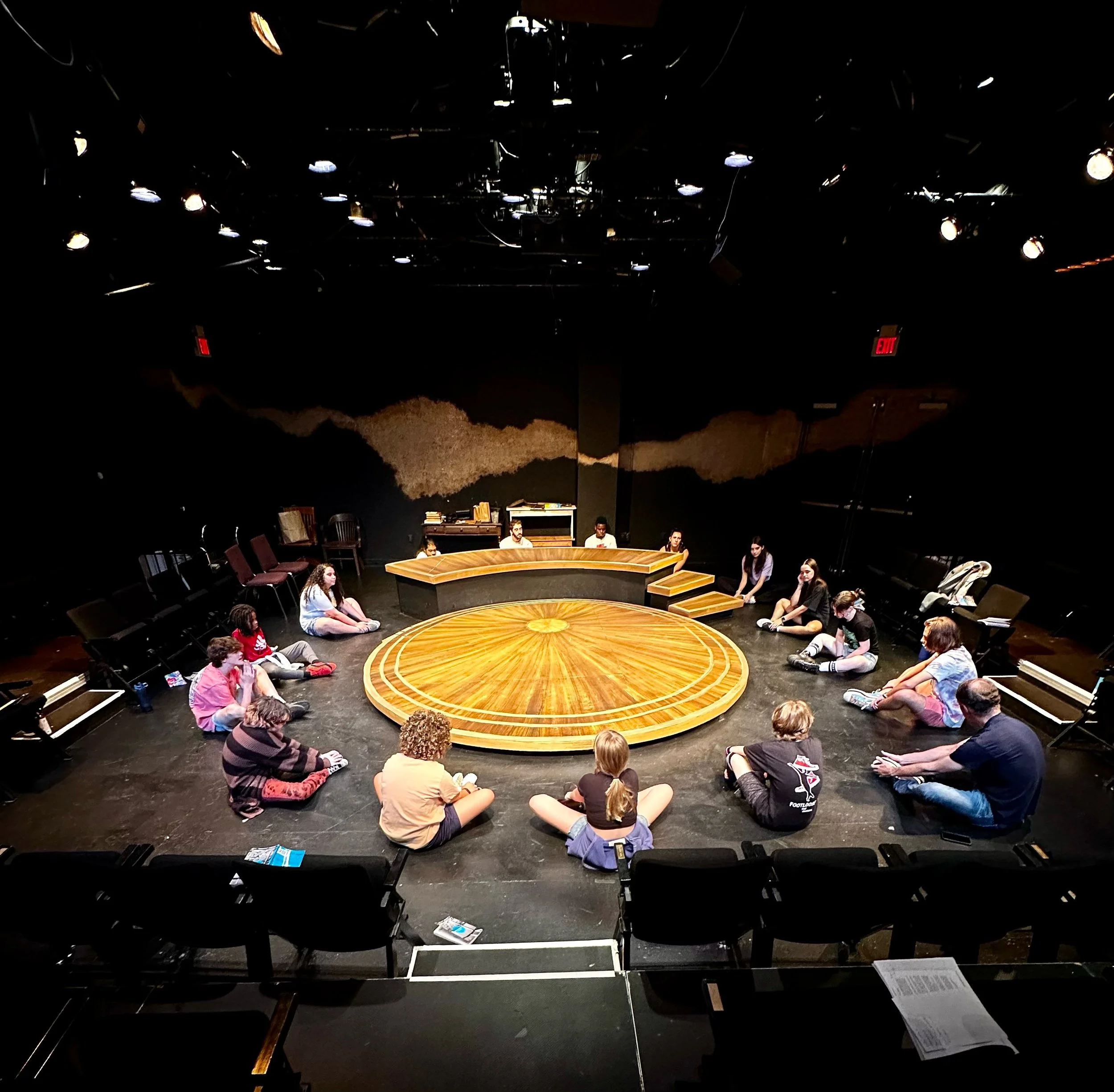 Class Stage Classes for Youth and Teens — Luna Stage