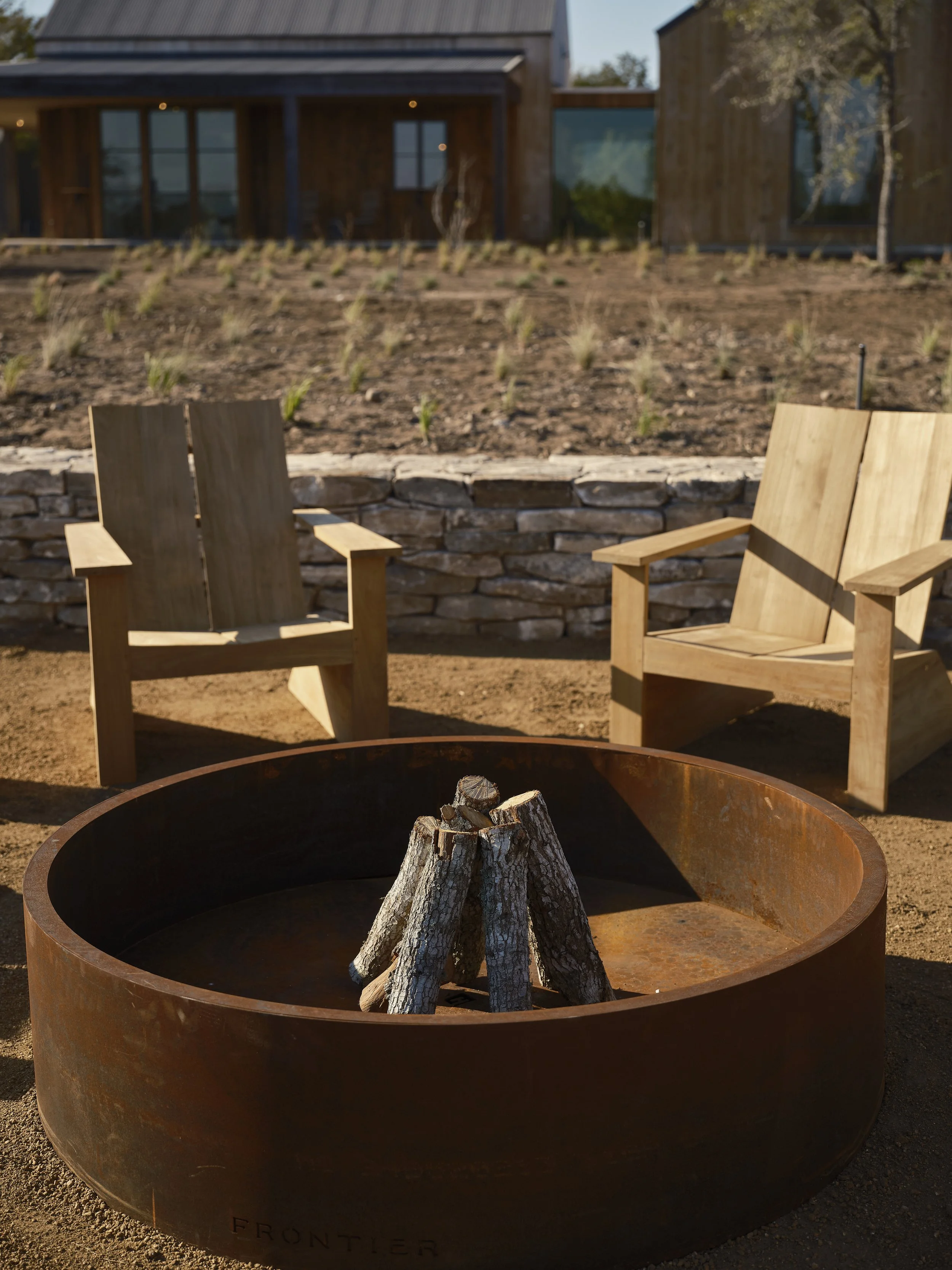 Firepit Close up.jpg