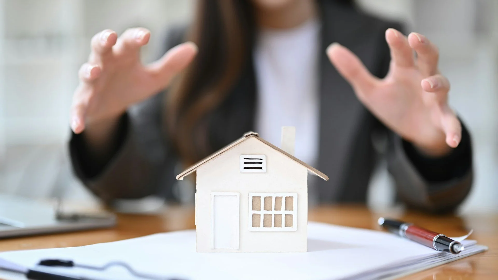 What a Landlord Tenant Lawyer Can Do Before Winter