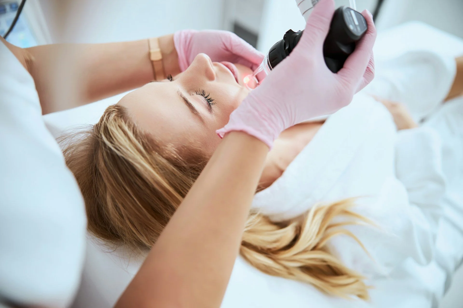 Cold Weather and Cosmetic Clinic Visits in Sydney