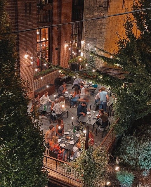 Rolf and daughters.jpg