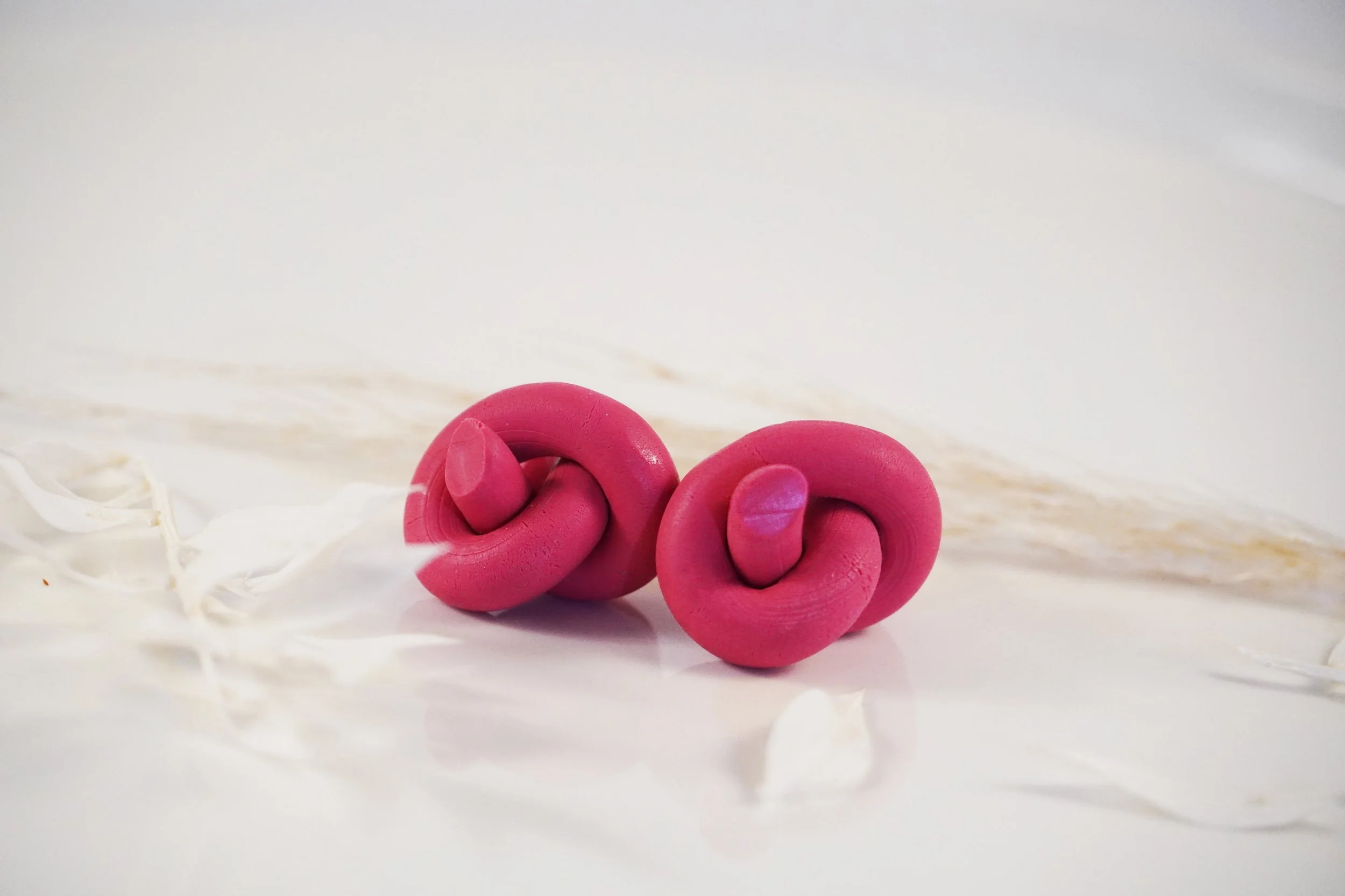 KNOT (gereh) Collection - 1001