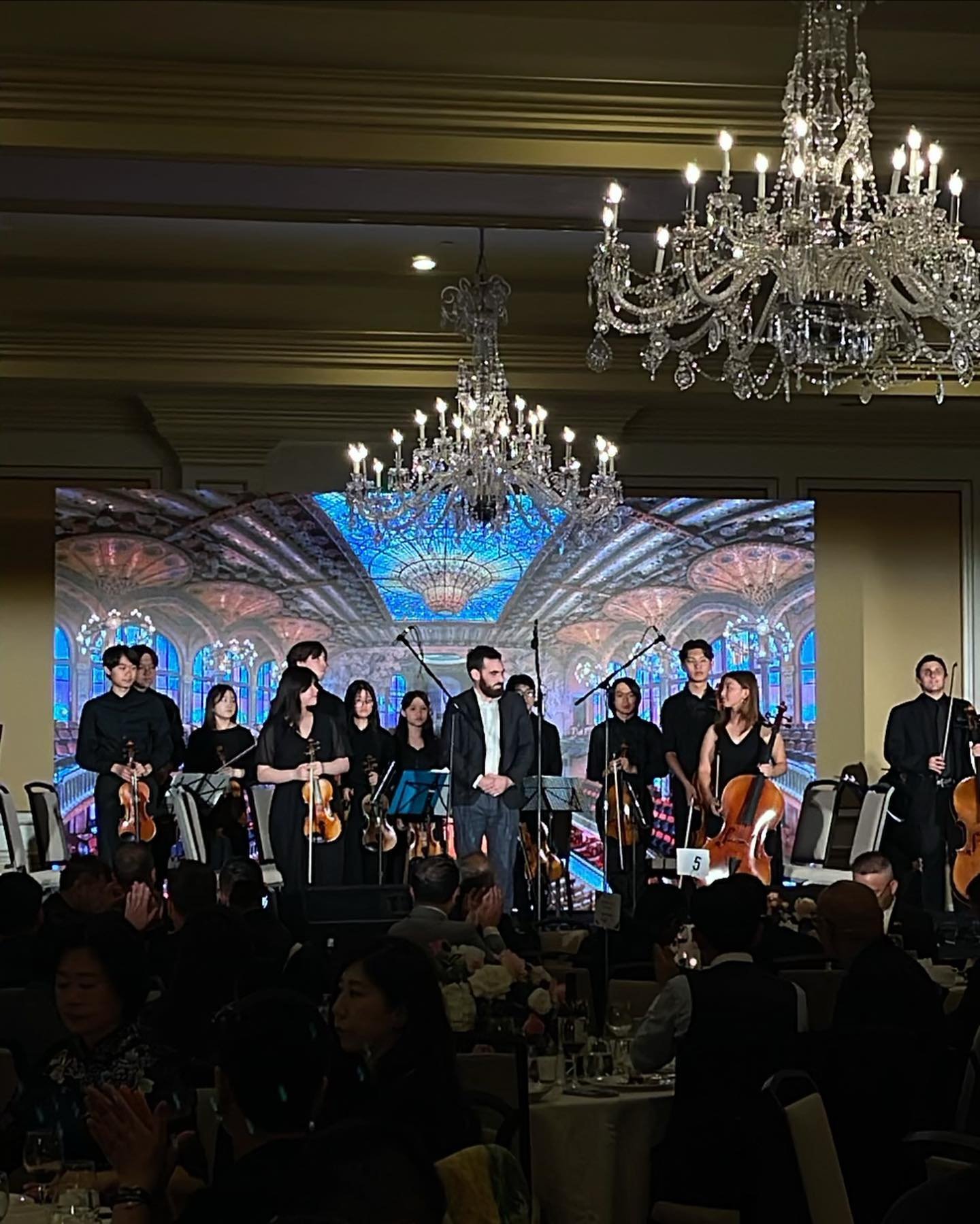 Fried Music had the honor of performing for the Chinese American CEO Organization Gala. The students played very well, bravo to all.