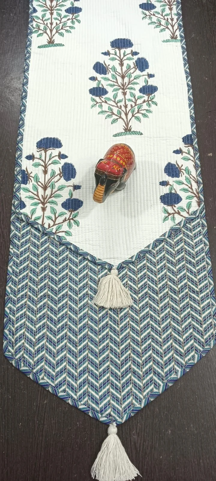 Table Runner 2.jpg