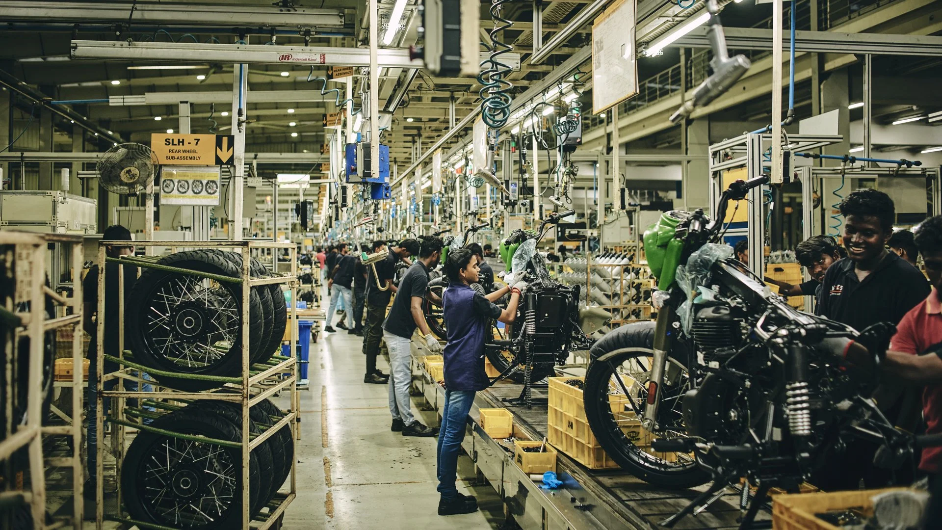 RE FACTORY - STILL IMAGES.049.jpeg