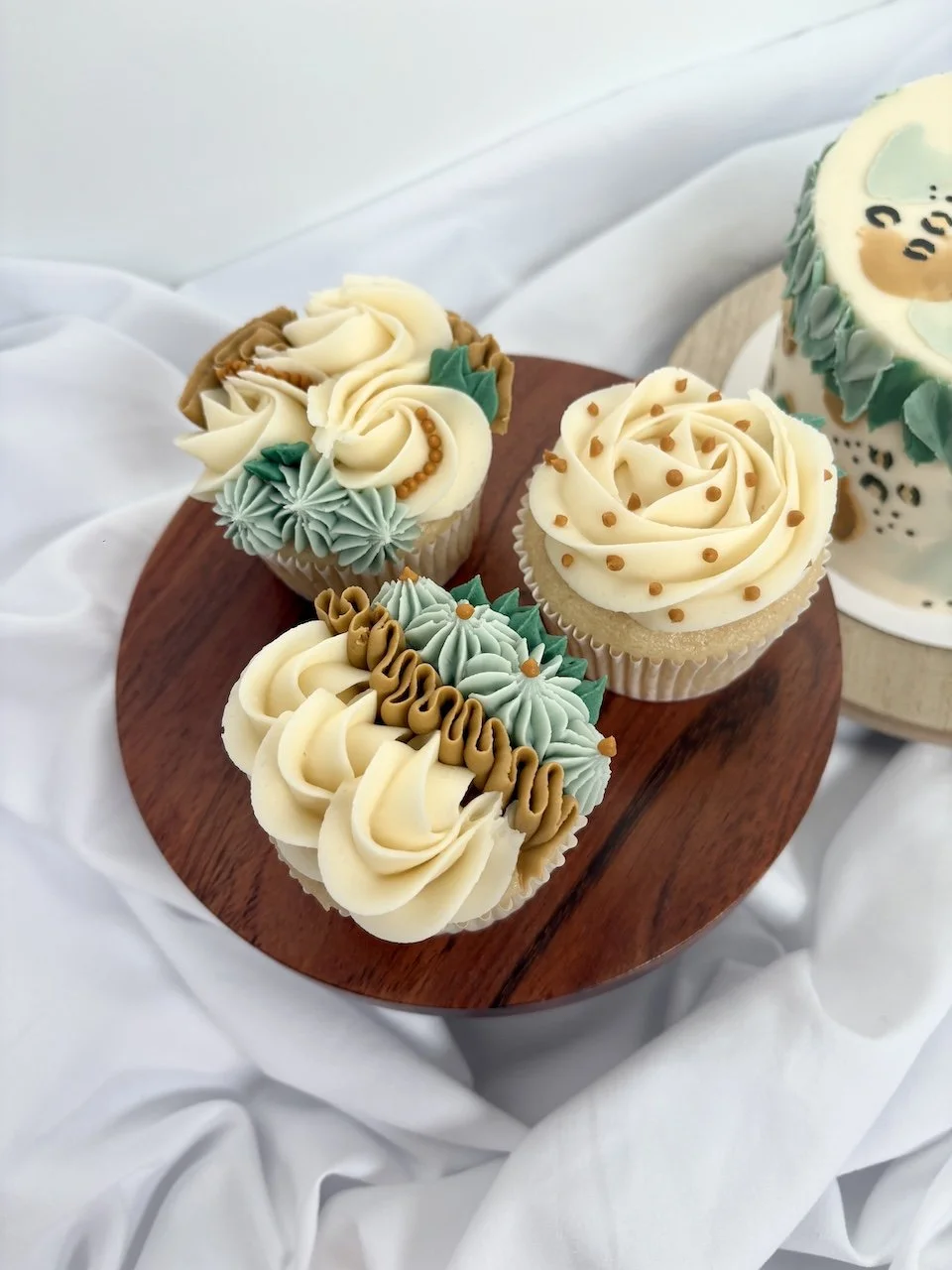 Safari Cupcakes.jpeg